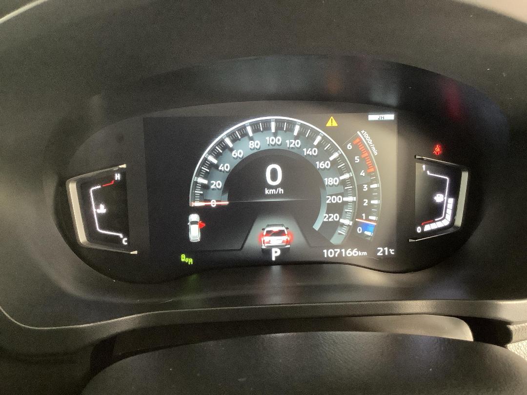 Photo '21' of Mitsubishi Pajero Sport