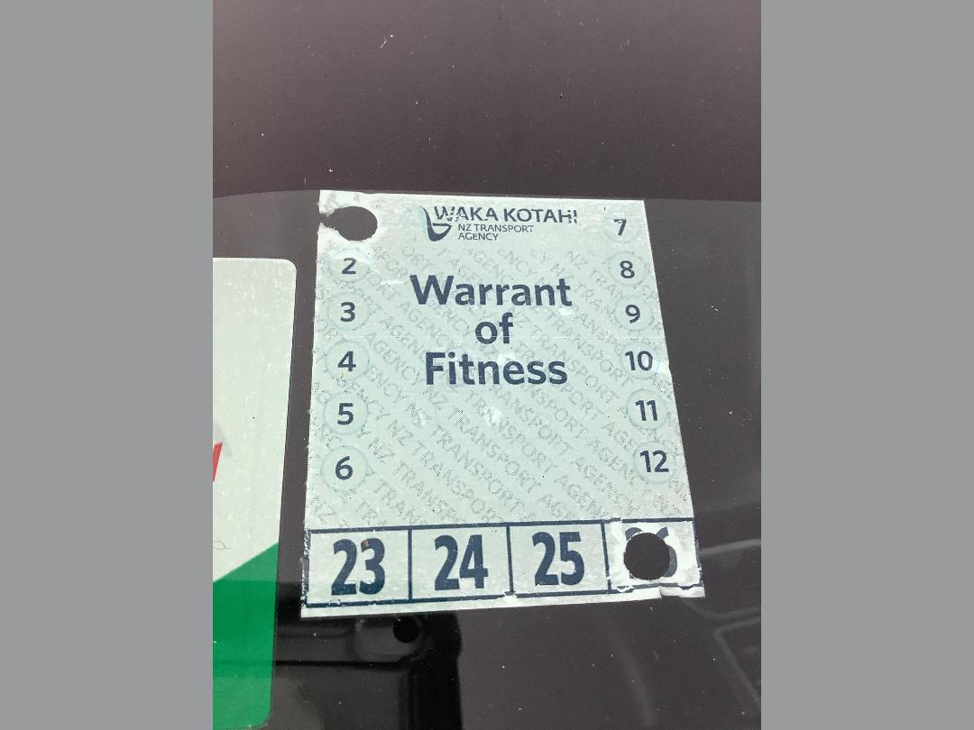 Photo '23' of Mitsubishi Pajero Sport