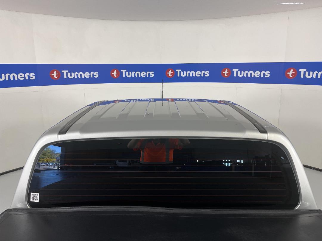 Photo '29' of Mitsubishi Triton