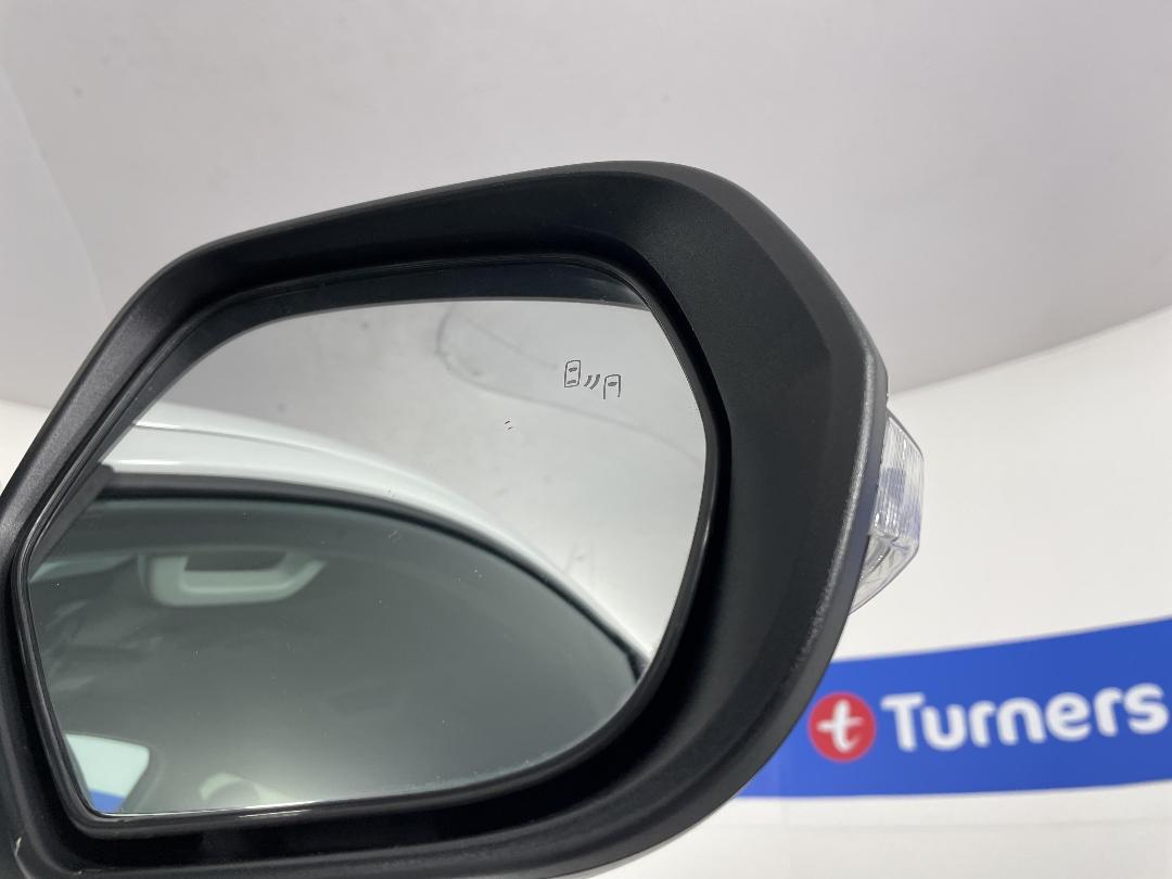 Photo '26' of Mitsubishi Triton