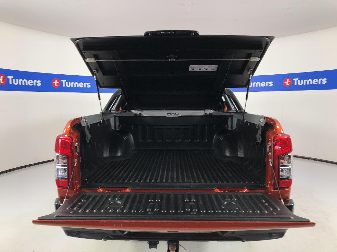 Photo '14' of Mitsubishi Triton