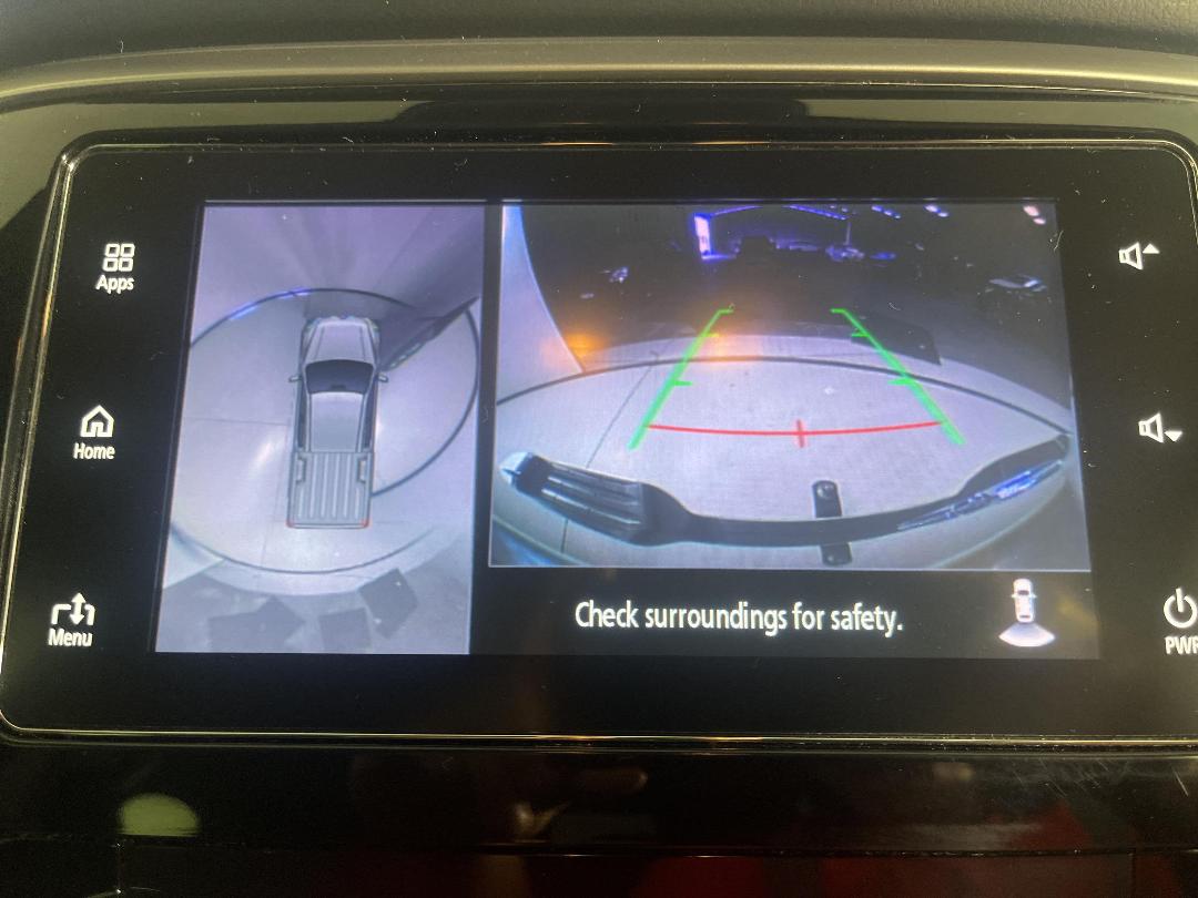 Photo '28' of Mitsubishi Triton