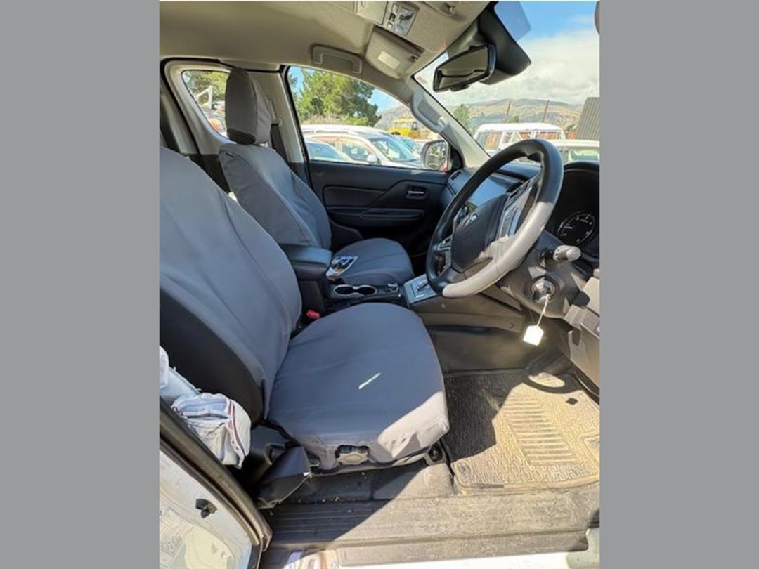 Photo '5' of Mitsubishi Triton CC GLX 4WD 6AT