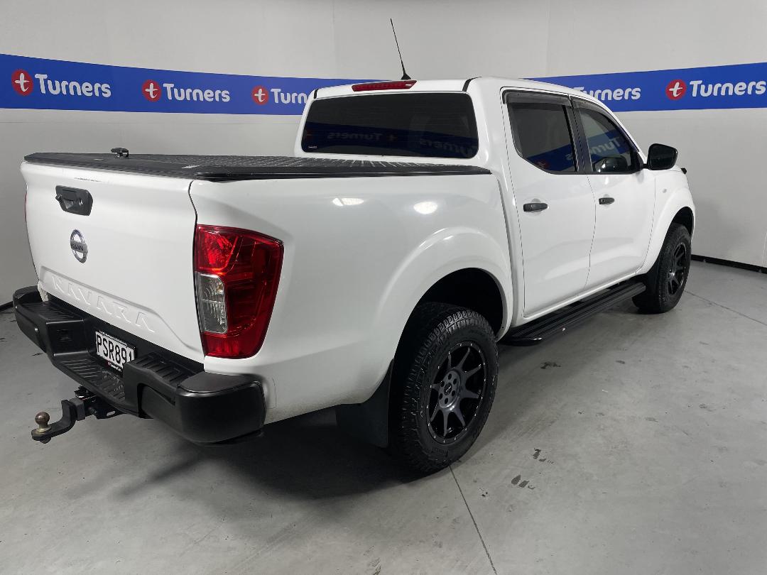 Photo '7' of Nissan Navara