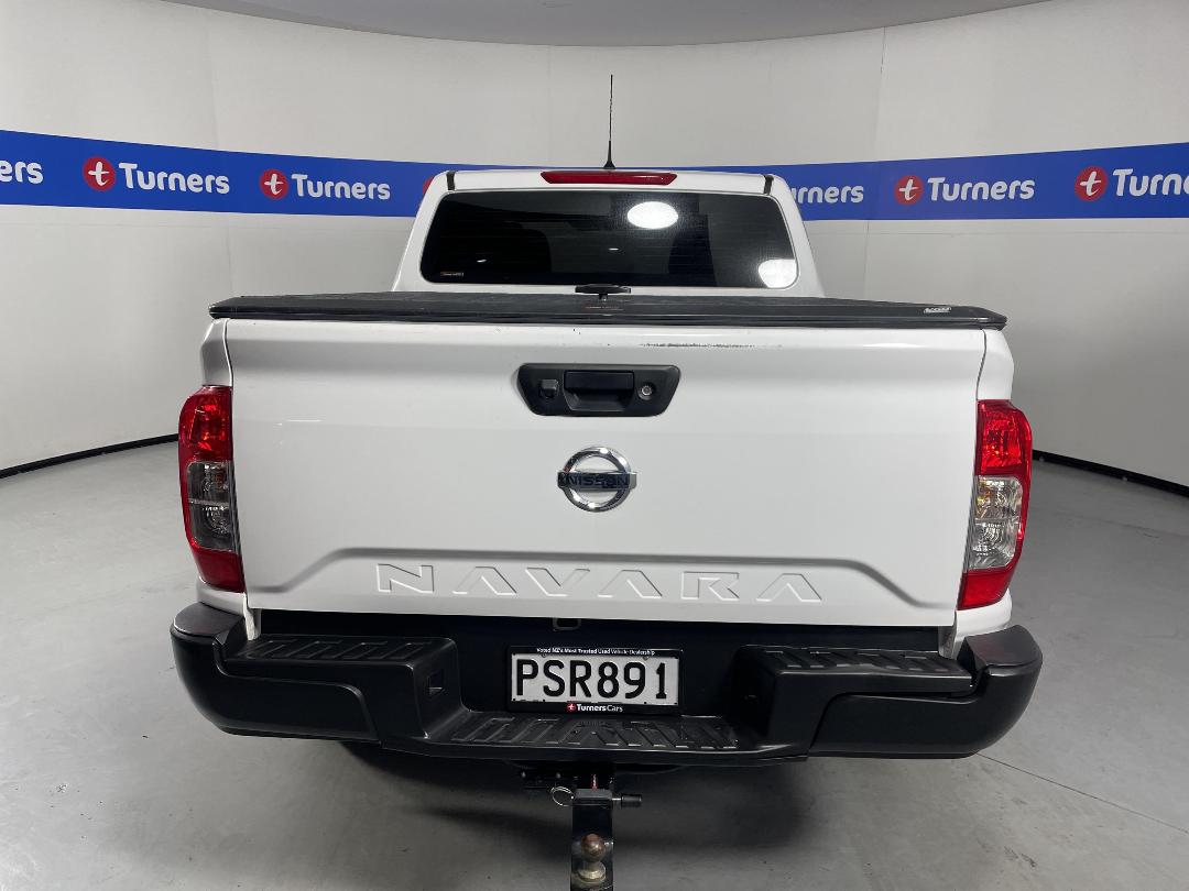 Photo '6' of Nissan Navara