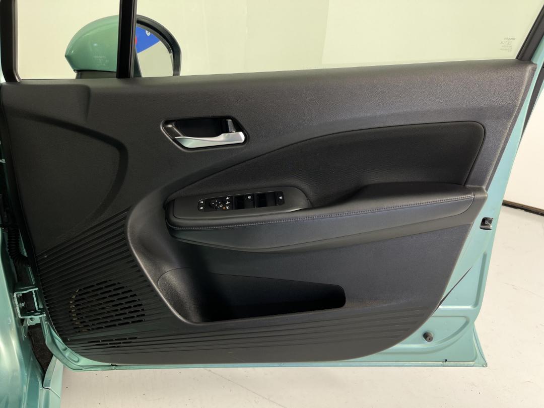 Photo '15' of Nissan Note Photo '15' of Nissan Note