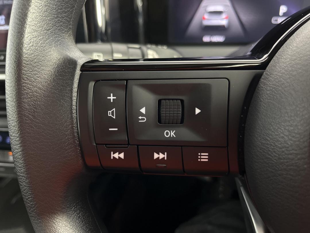 Photo '24' of Nissan Note Photo '24' of Nissan Note