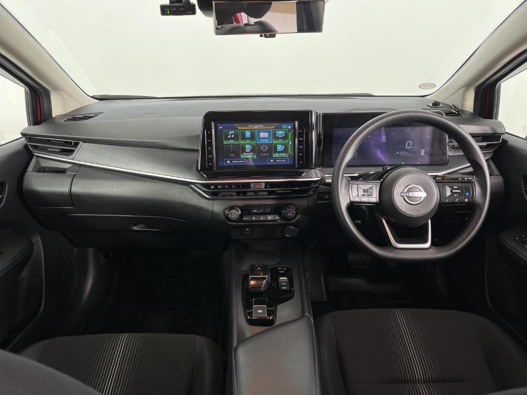 Photo '17' of Nissan Note Photo '17' of Nissan Note