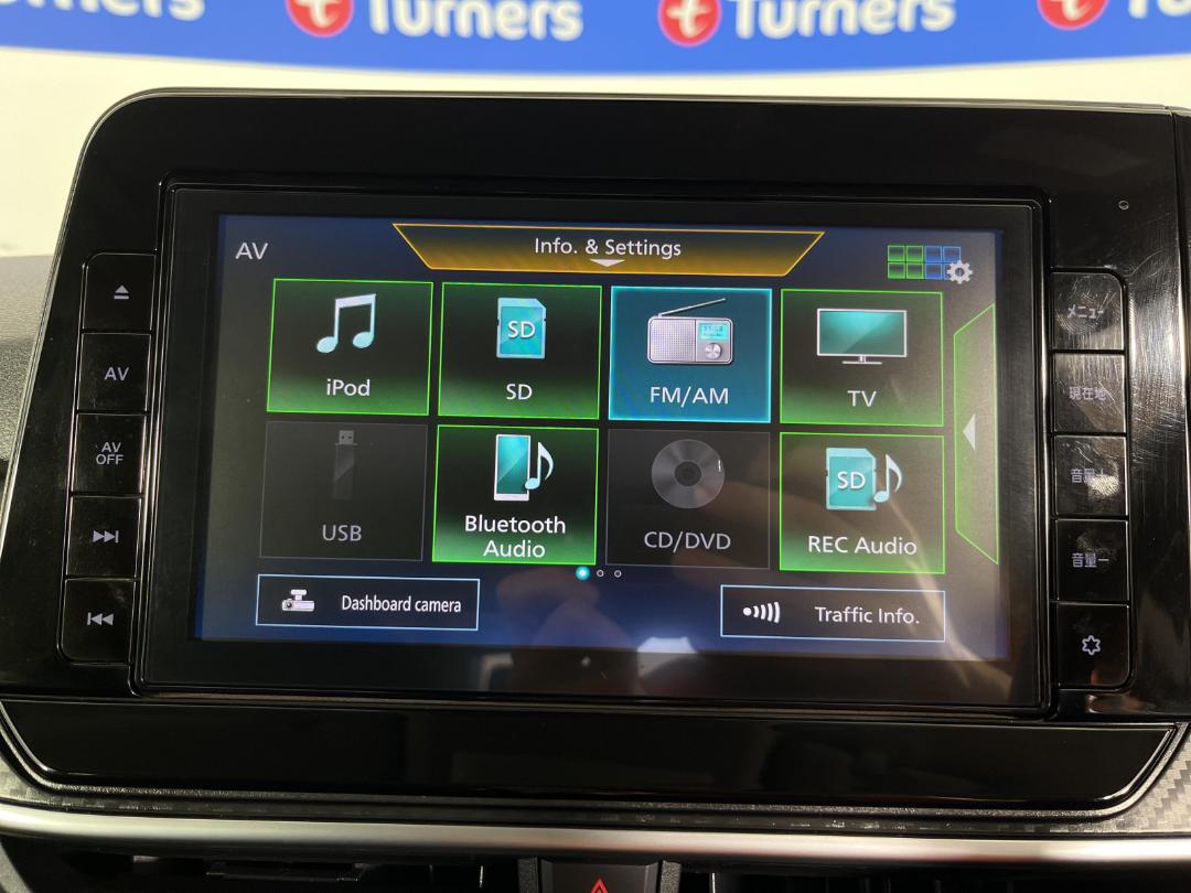 Photo '25' of Nissan Note Photo '25' of Nissan Note