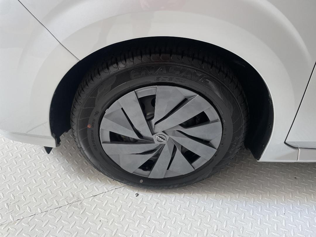 Photo '10' of Nissan Note