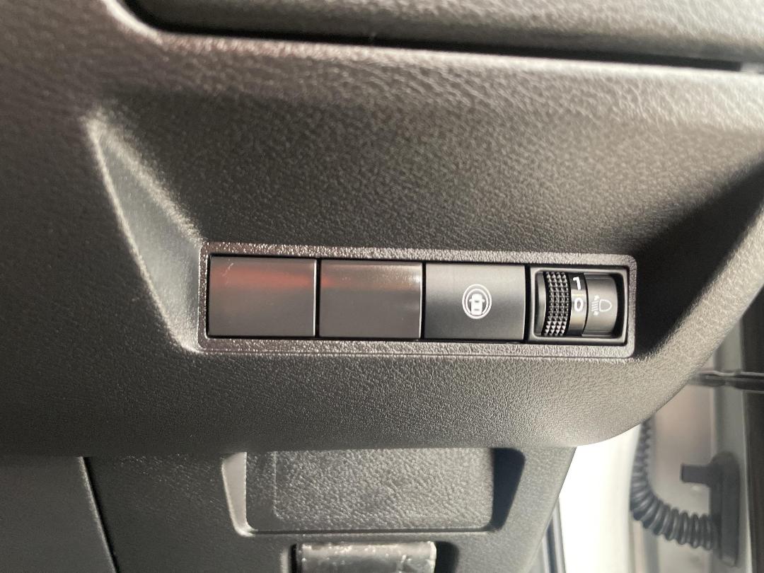 Photo '24' of Nissan Note