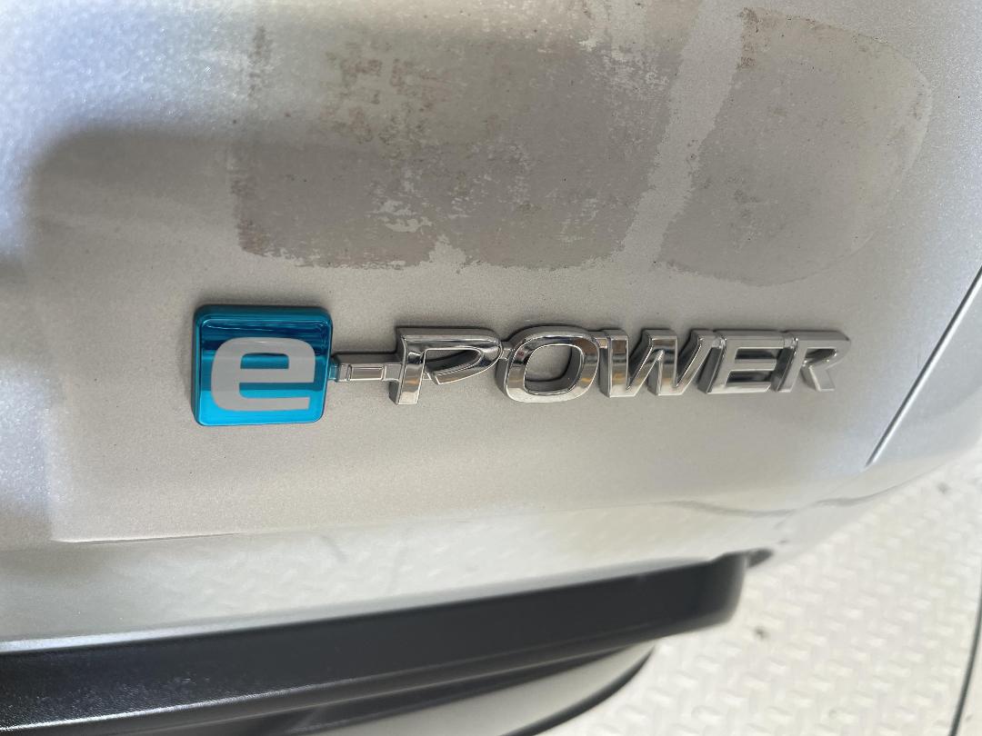 Photo '34' of Nissan Note