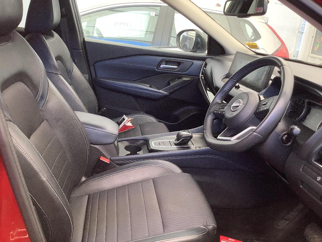 Photo '7' of Nissan Qashqai TI Photo '7' of Nissan Qashqai TI