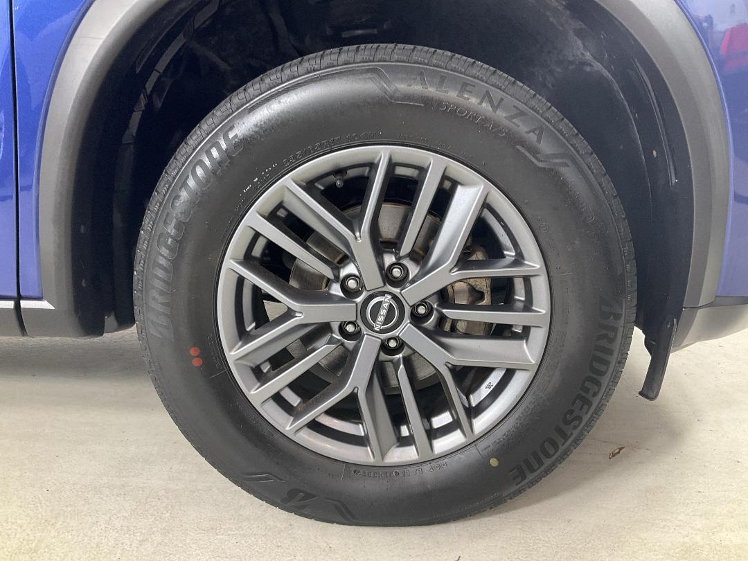 Photo '9' of Nissan X-Trail