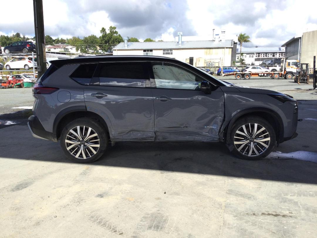 Photo '7' of Nissan X-Trail TI-L E-Power