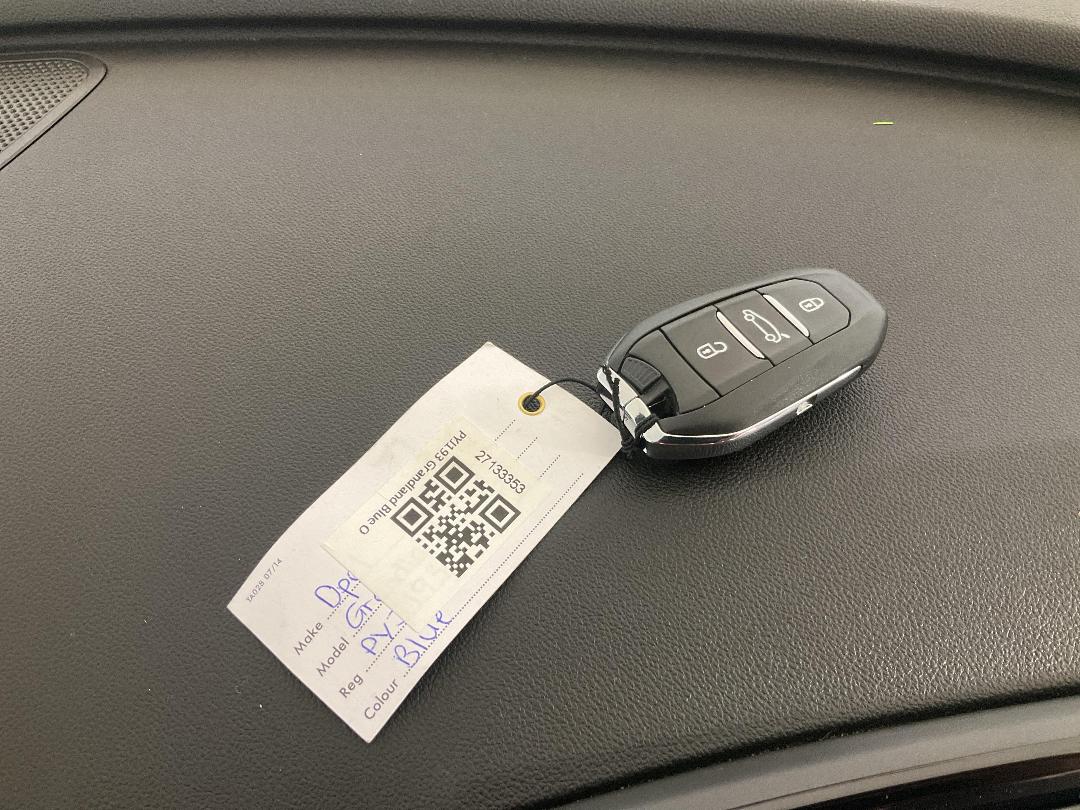 Photo '22' of Opel Grandland Photo '22' of Opel Grandland