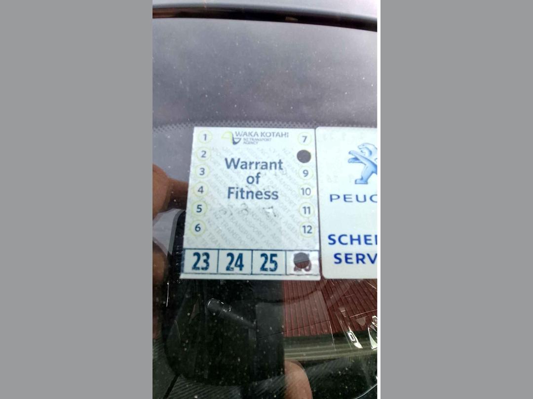 Photo '24' of Peugeot 208 GT