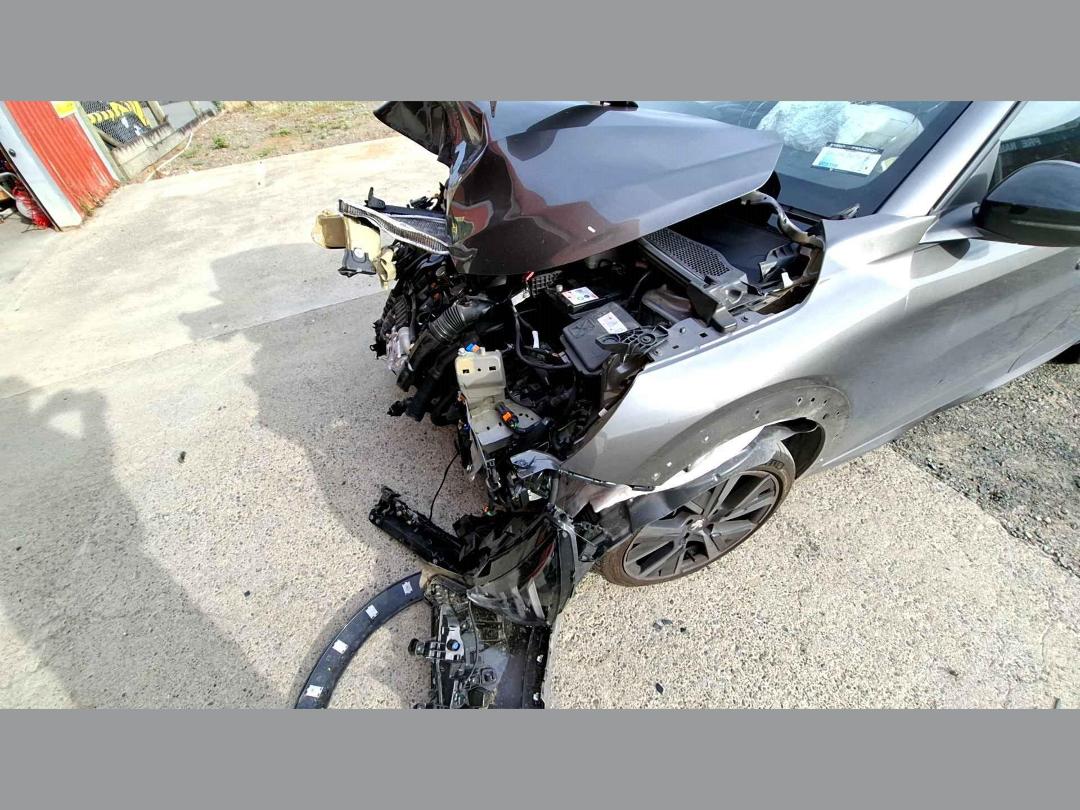 Photo '2' of Peugeot 208 GT