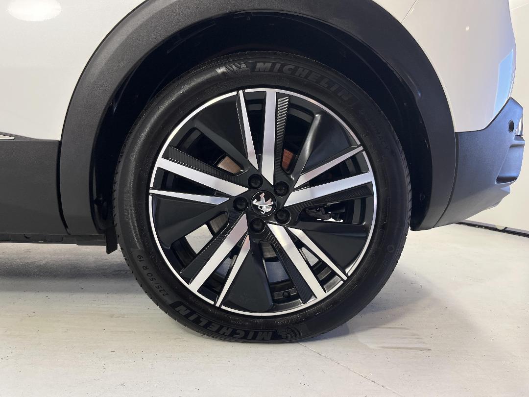 Photo '11' of Peugeot 3008