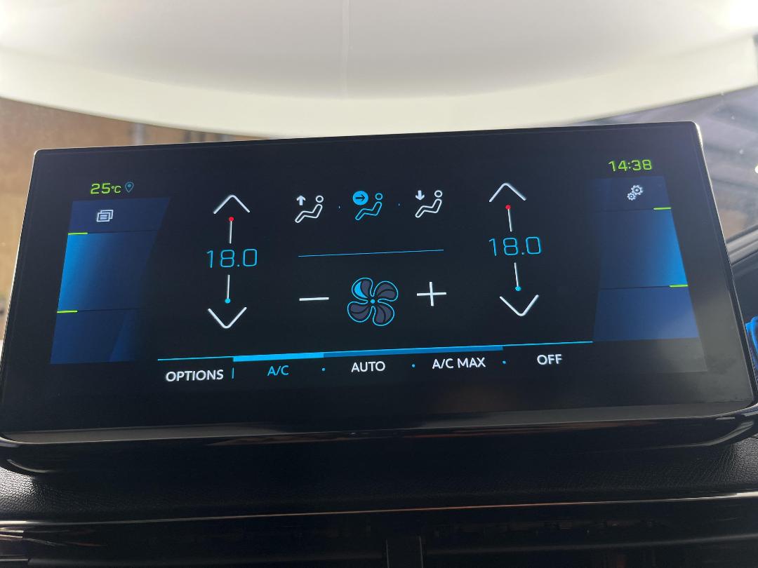 Photo '26' of Peugeot 3008