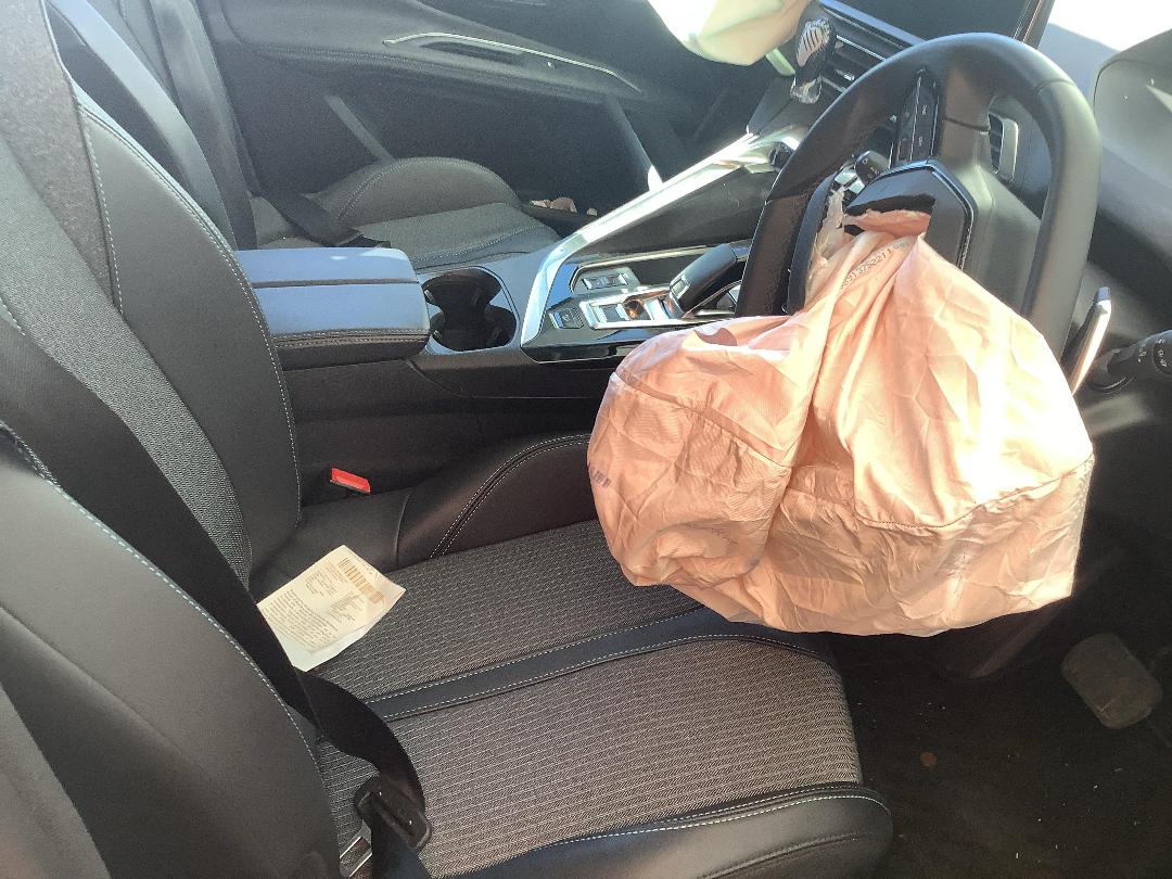 Photo '13' of Peugeot 3008 Allure