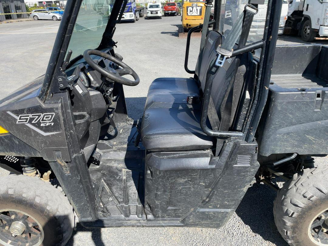 Photo '9' of Polaris Ranger