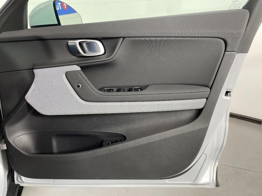 Photo '15' of Polestar Polestar 2