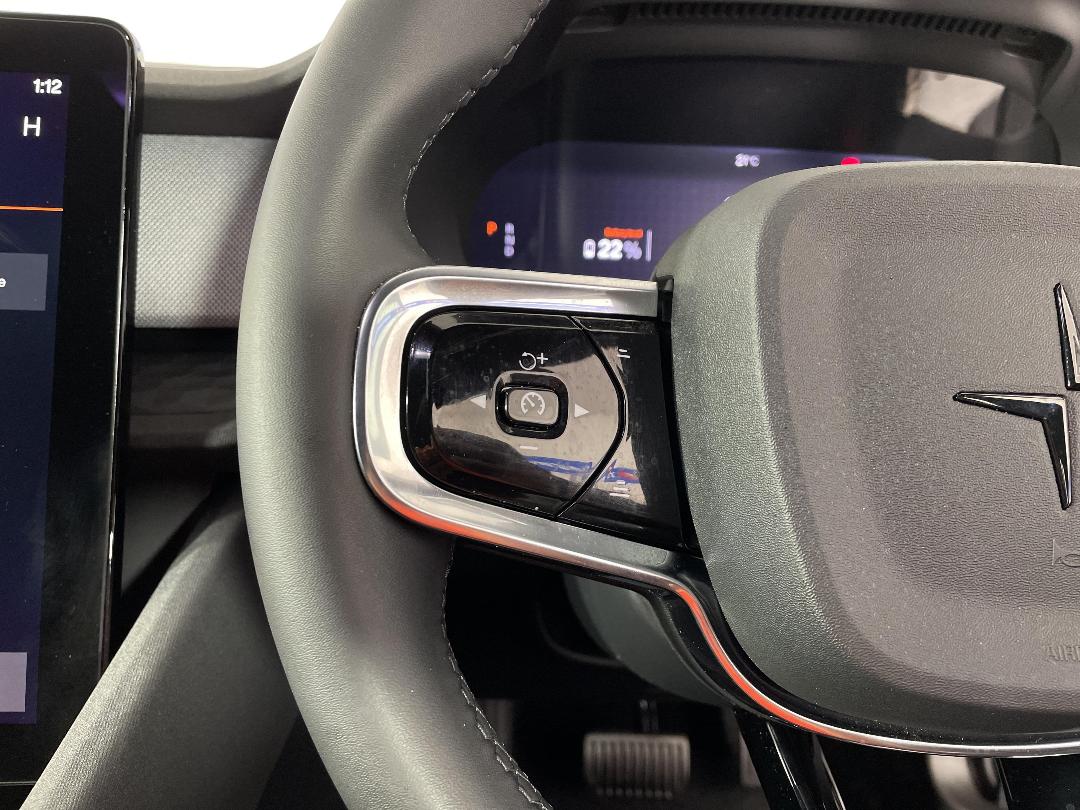 Photo '33' of Polestar Polestar 2