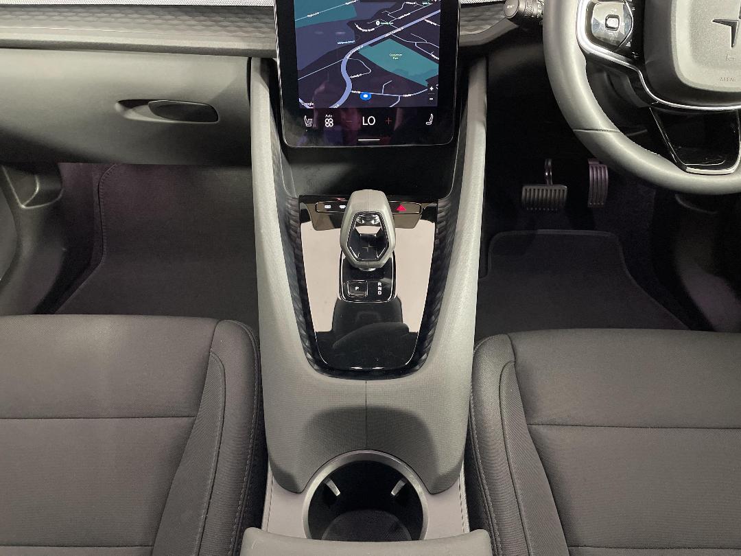 Photo '18' of Polestar Polestar 2