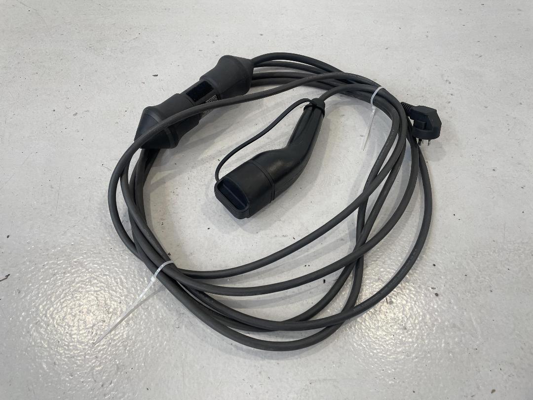 Photo '34' of Polestar Polestar 2