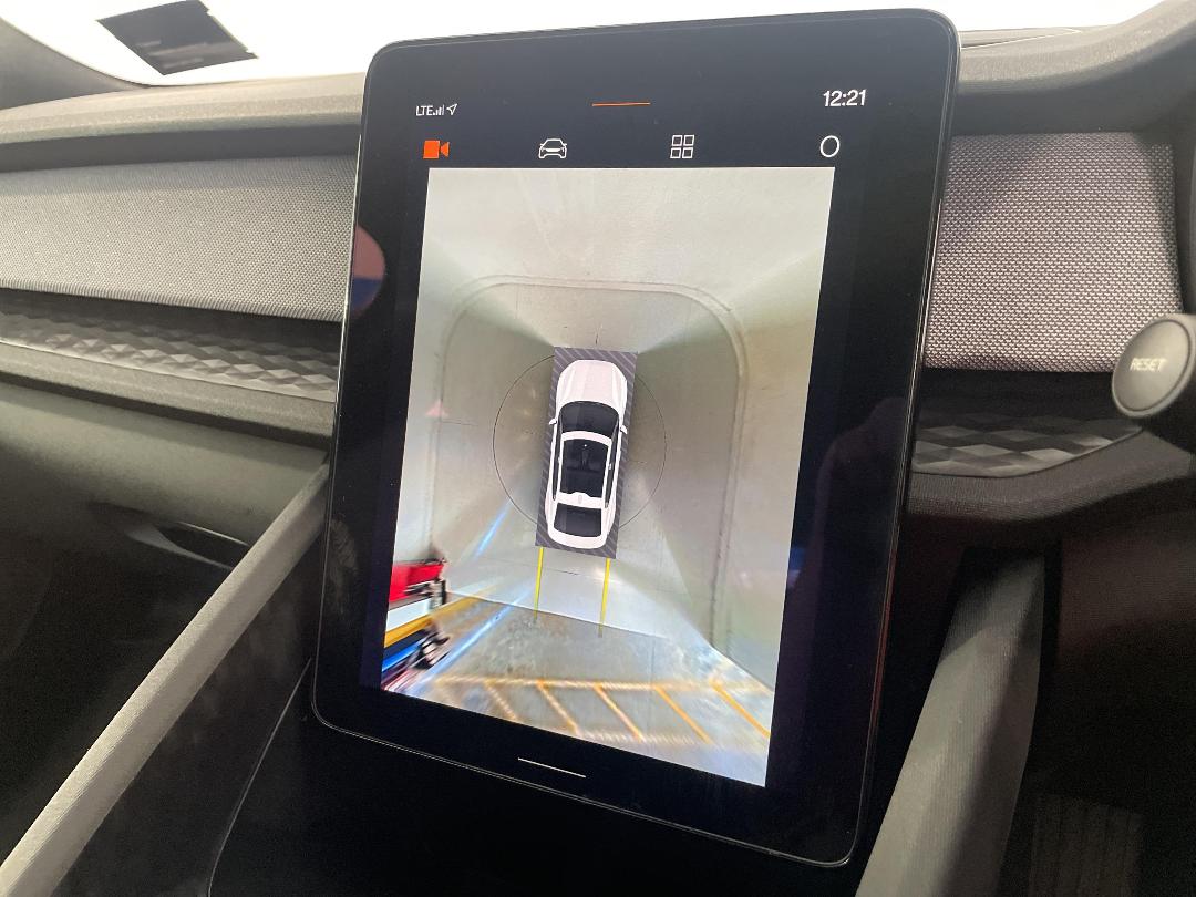 Photo '30' of Polestar Polestar 2