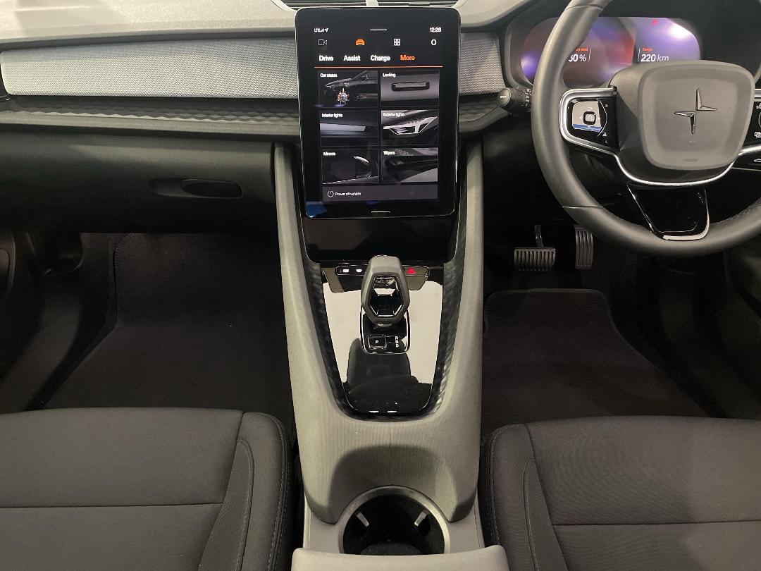 Photo '18' of Polestar Polestar 2