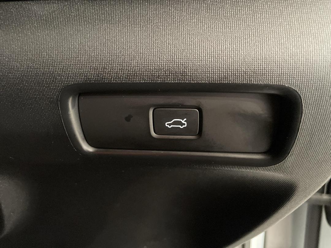 Photo '25' of Polestar Polestar 2