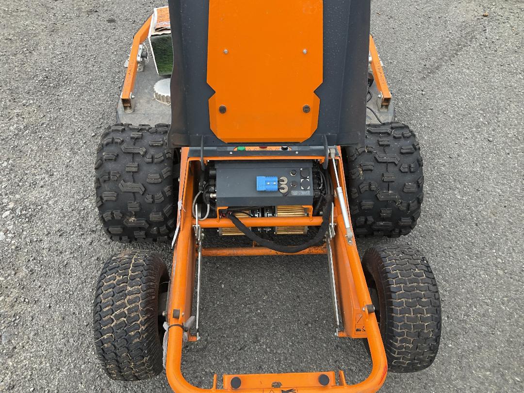 Photo '12' of Raymo R48 Craft Mower