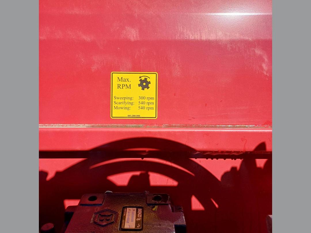 Photo '20' of Redexim Turf Tidy 3000 Other Machine