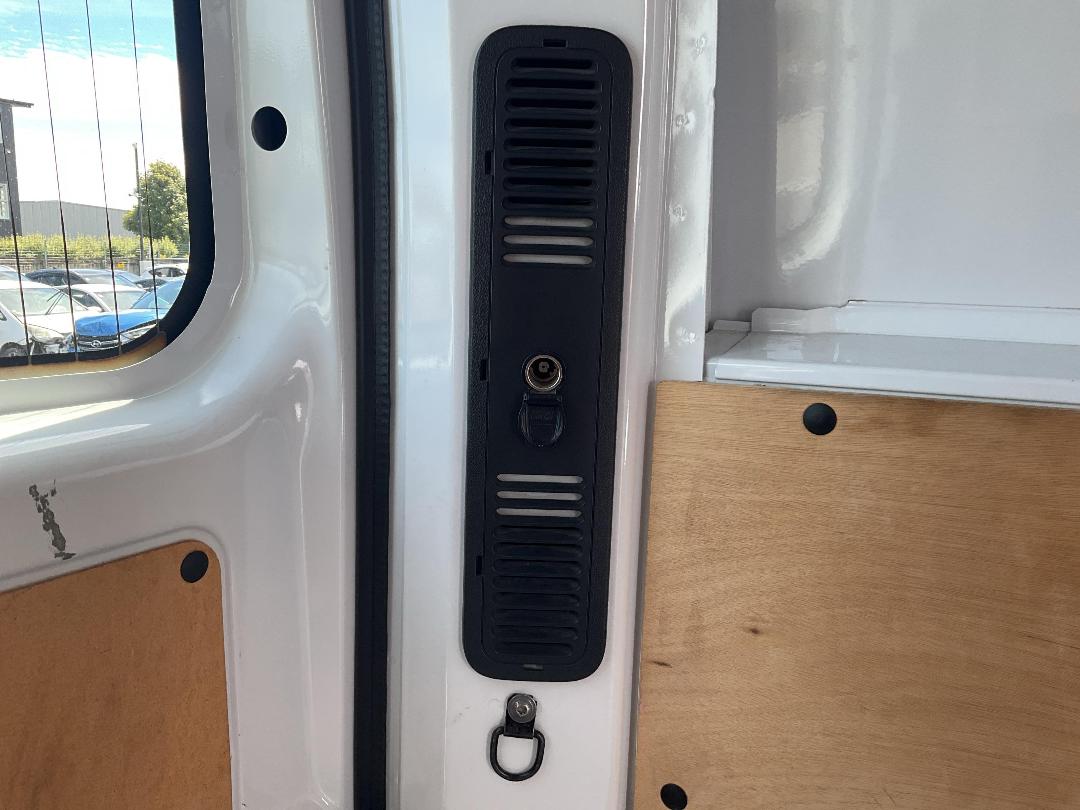 Photo '20' of Renault Master Elwb L4H3 Van Photo '20' of Renault Master Elwb L4H3 Van