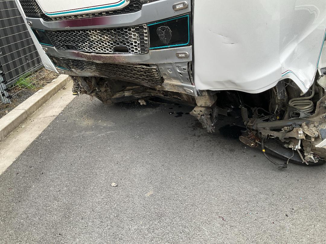 Photo '14' of Scania R650 B8X4NB-9313652 Cab Chassis Photo '14' of Scania R650 B8X4NB-9313652 Cab Chassis