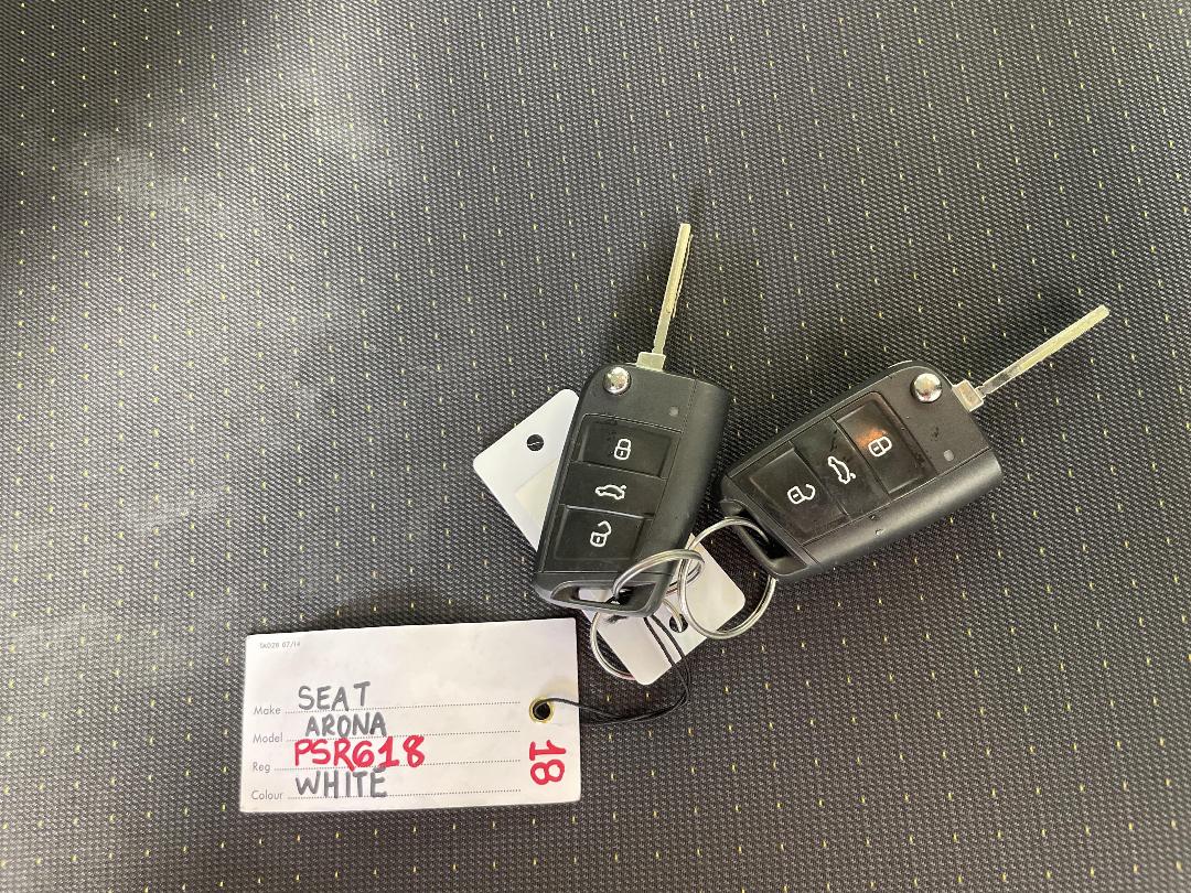 Photo '22' of Seat Arona Photo '22' of Seat Arona