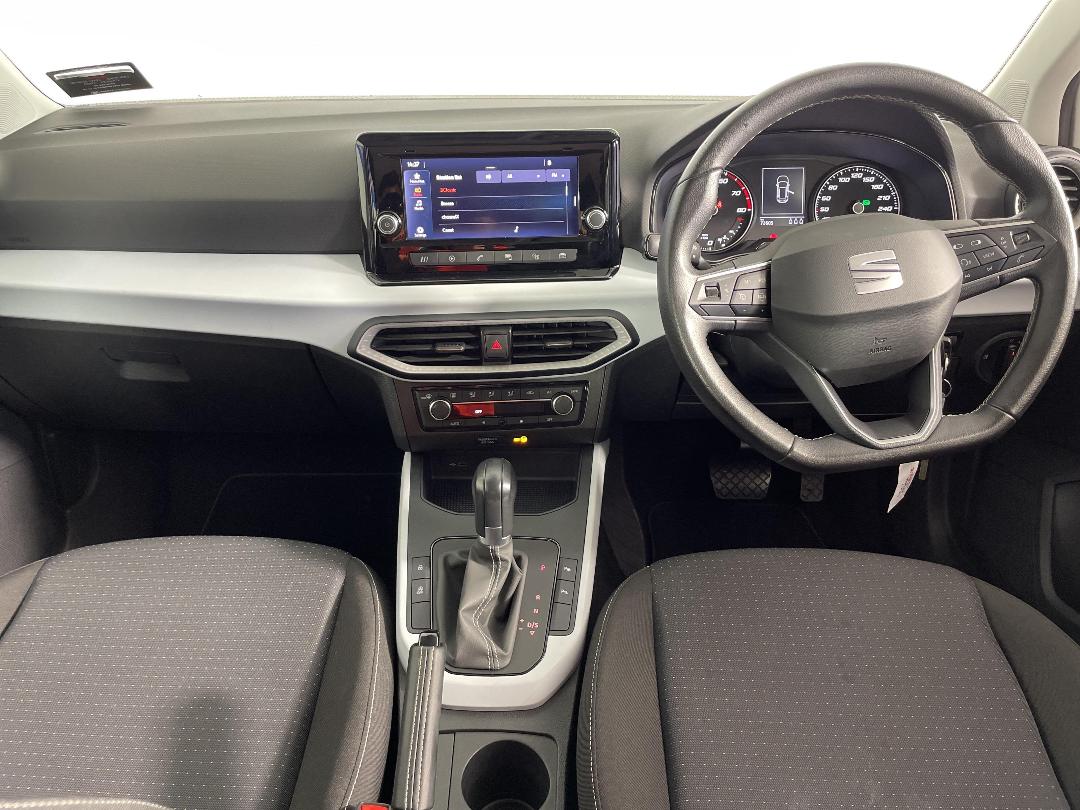 Photo '18' of Seat Arona Photo '18' of Seat Arona