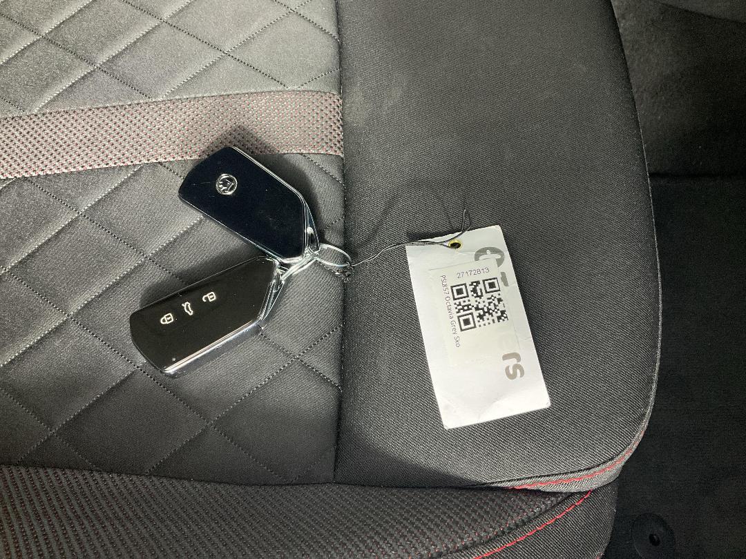 Photo '22' of Skoda Octavia