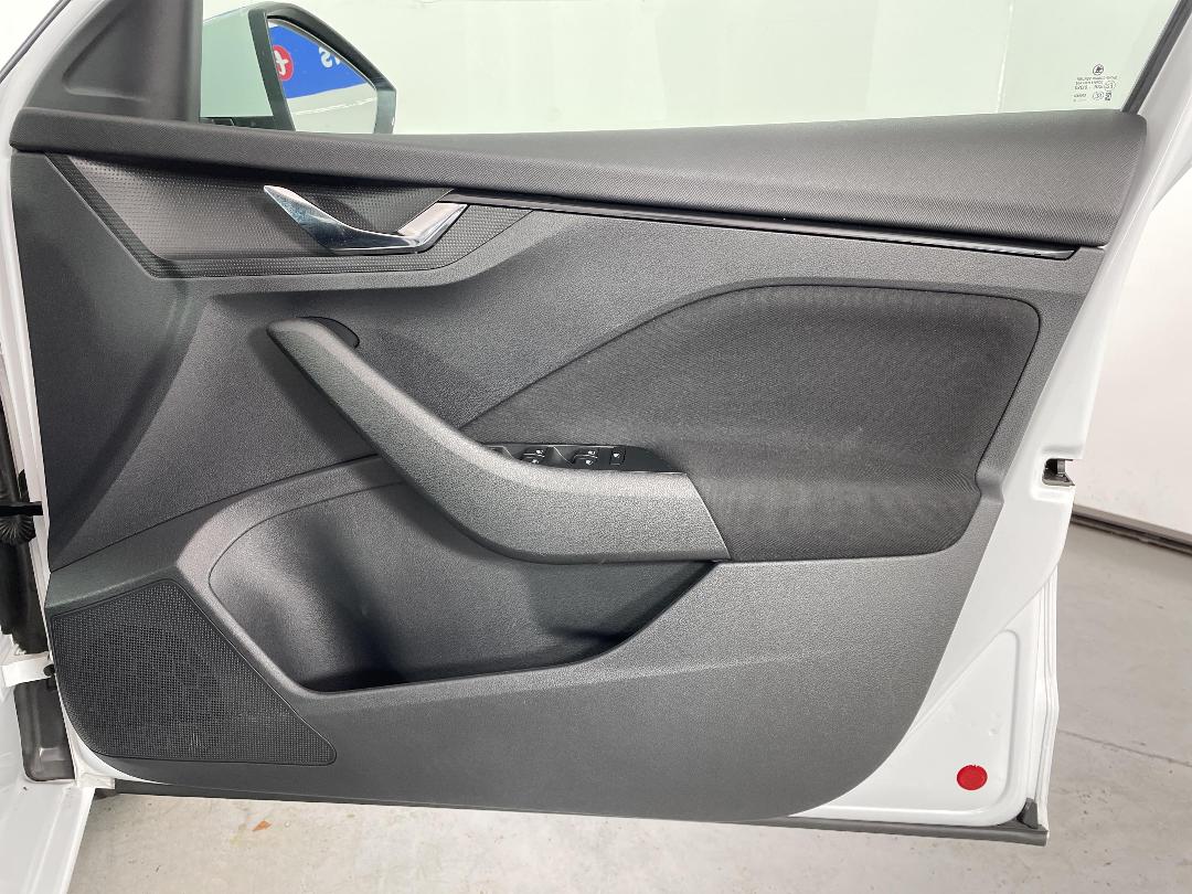 Photo '15' of Skoda Scala