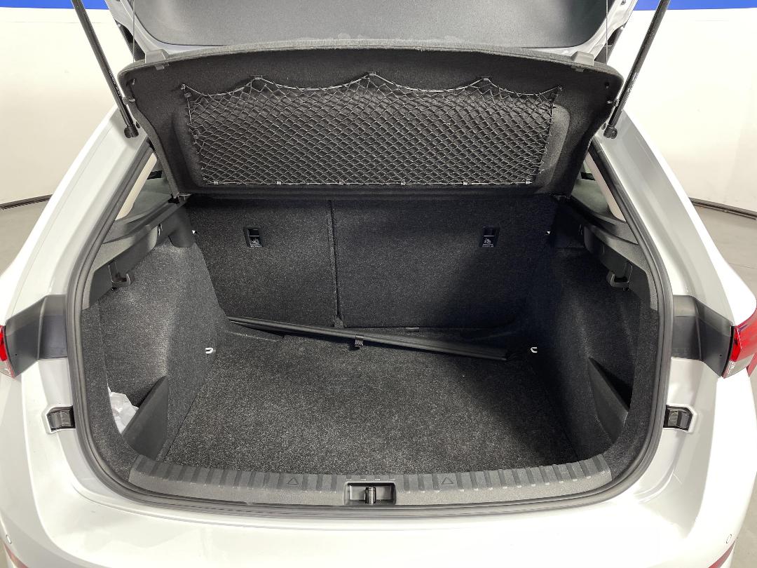 Photo '14' of Skoda Scala