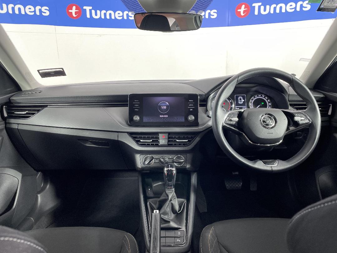 Photo '17' of Skoda Scala