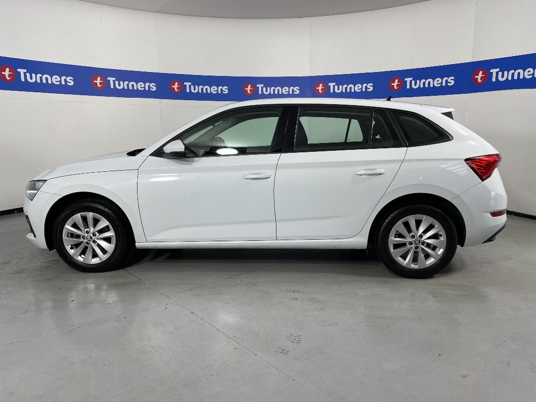 Photo '24' of Skoda Scala