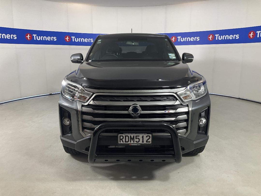 Photo '2' of Ssangyong Rhino