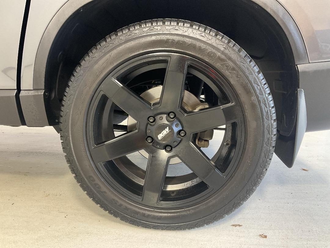 Photo '11' of Ssangyong Rhino