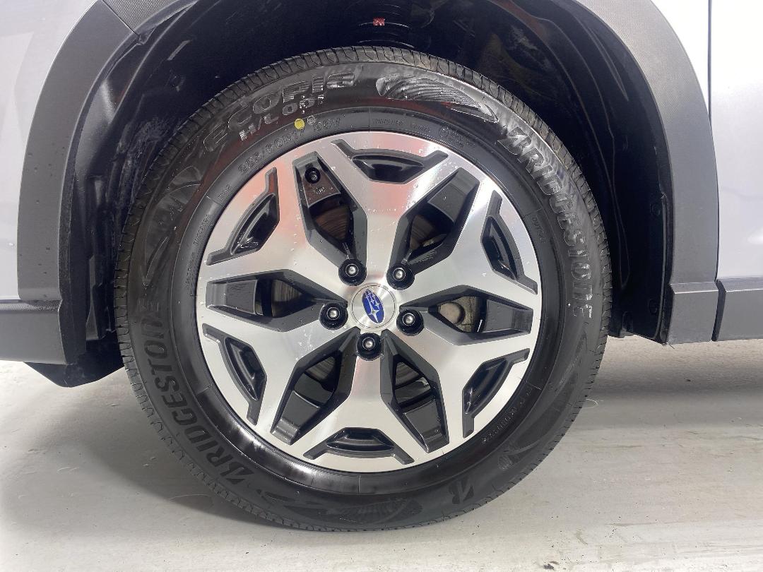 Photo '10' of Subaru Forester