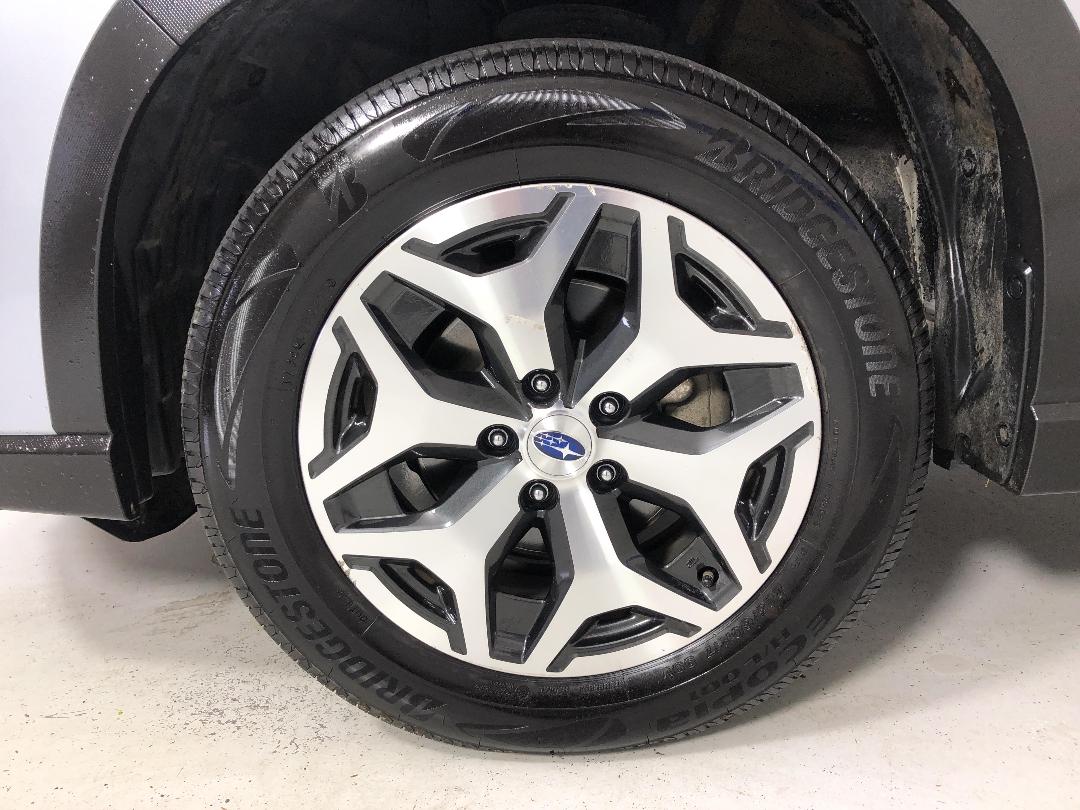 Photo '10' of Subaru Forester