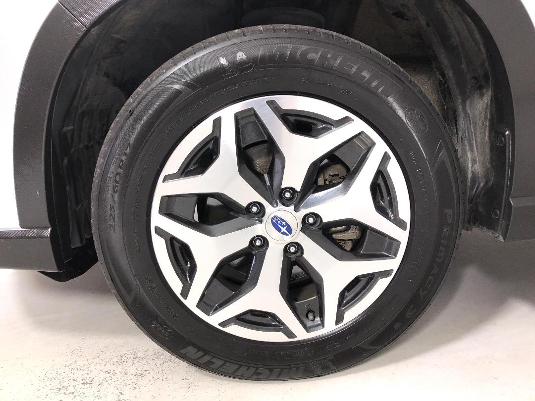 Photo '10' of Subaru Forester