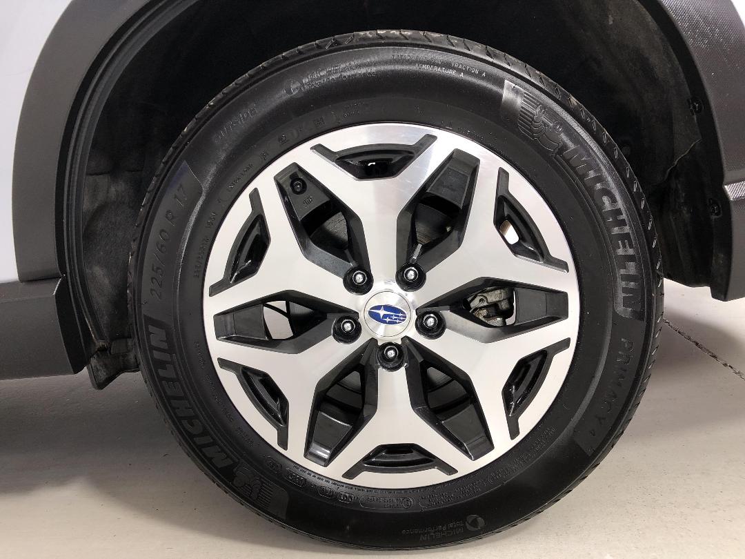 Photo '11' of Subaru Forester